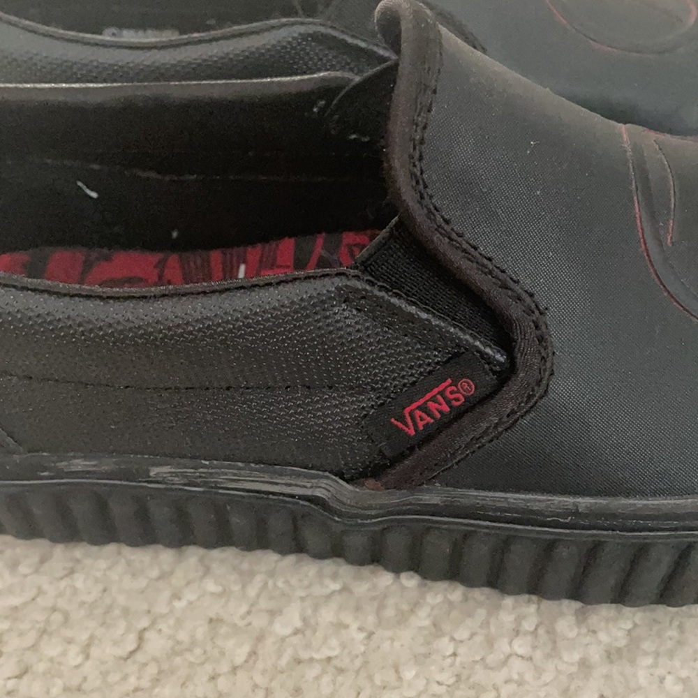 Marvel VANS 6.5 - Picture 4 of 5